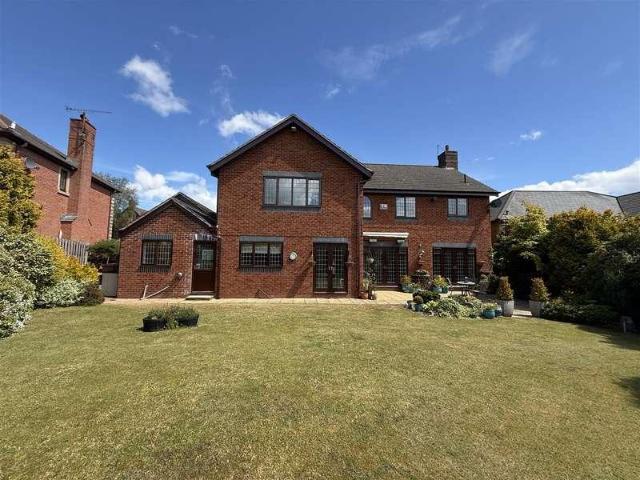 House for sale in Heswall, Wirral