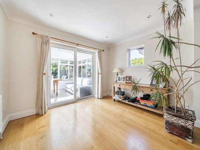 House for sale in Spring Vale, Hampshire