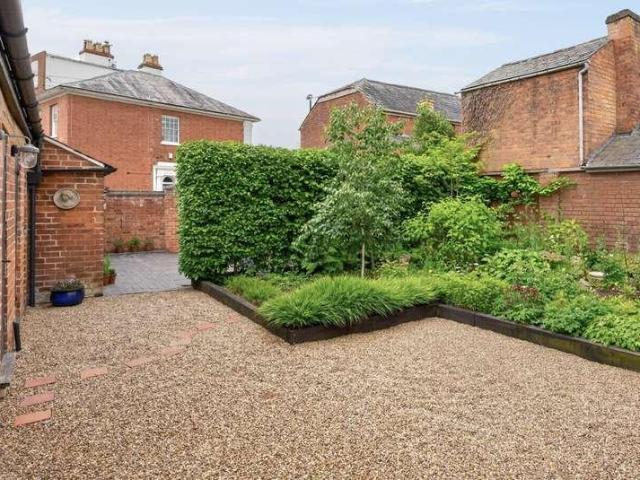 House for sale in Barbourne, Worcestershire
