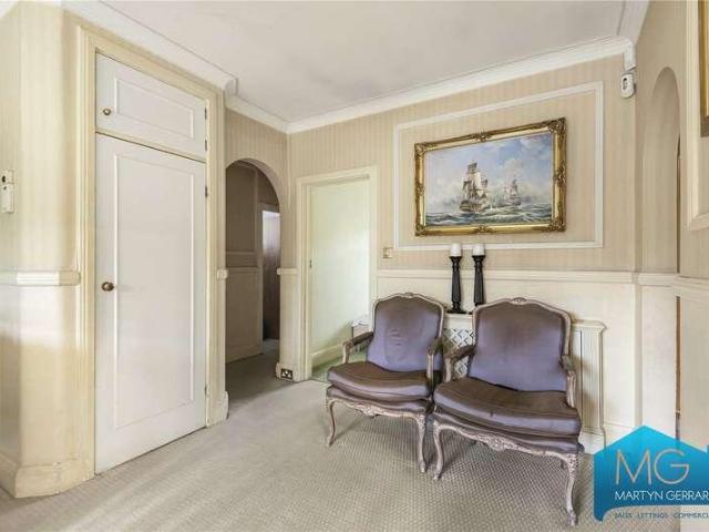 House for sale in Hendon, Greater London