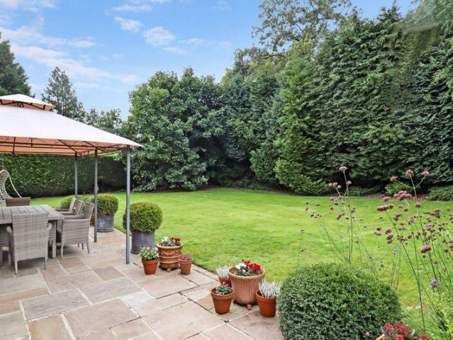 House for sale in Sunningdale
