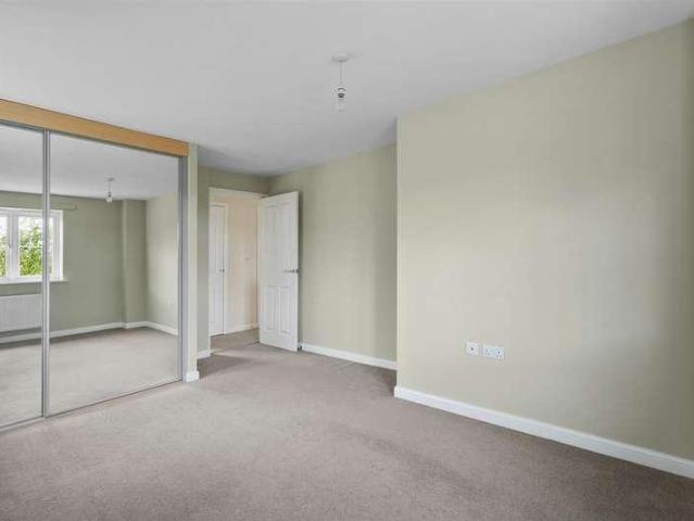 House for sale in Long Buckby, Northamptonshire