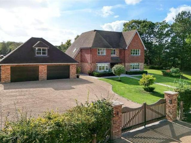 House for sale in Oversland, Swale
