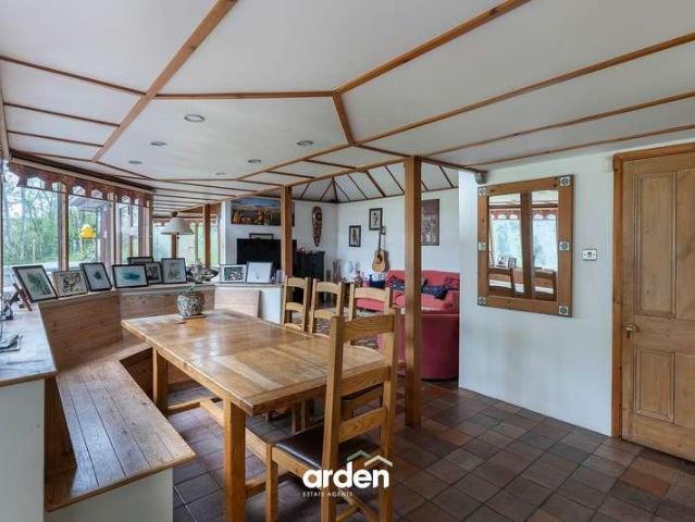 House for sale in Bromsgrove, Worcestershire
