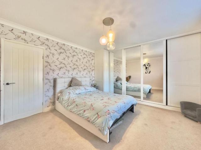 House for sale in Elsecar, South Yorkshire