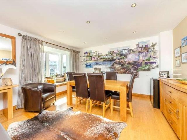 House for sale in Penrhyn, Cemaes