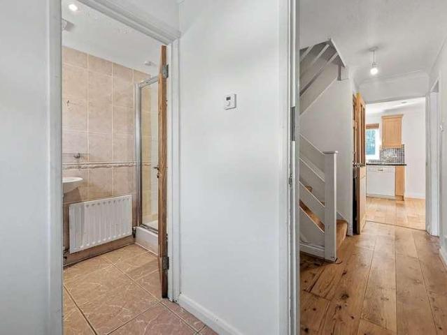 House for sale in Knightwood Park, Barton Stacey