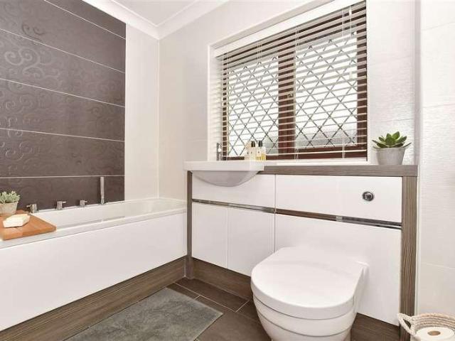 House for sale in Ash, Kent
