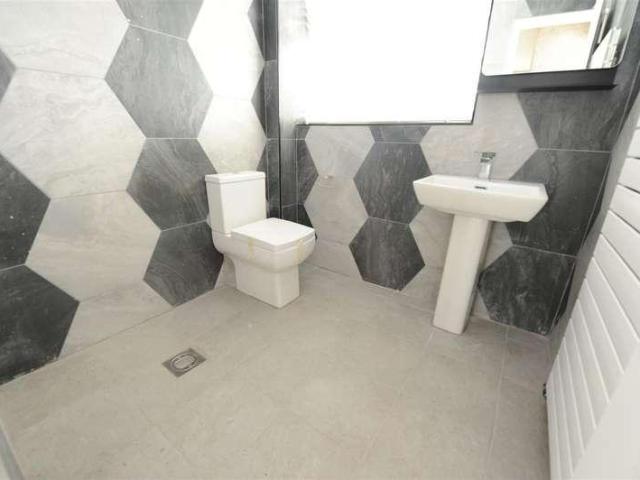 House for sale in Slack Side, West Yorkshire