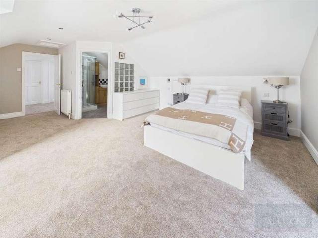 House for sale in Stanford On Avon, Leicestershire