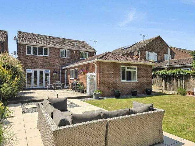 House for sale in Broad Oak, The Bridge