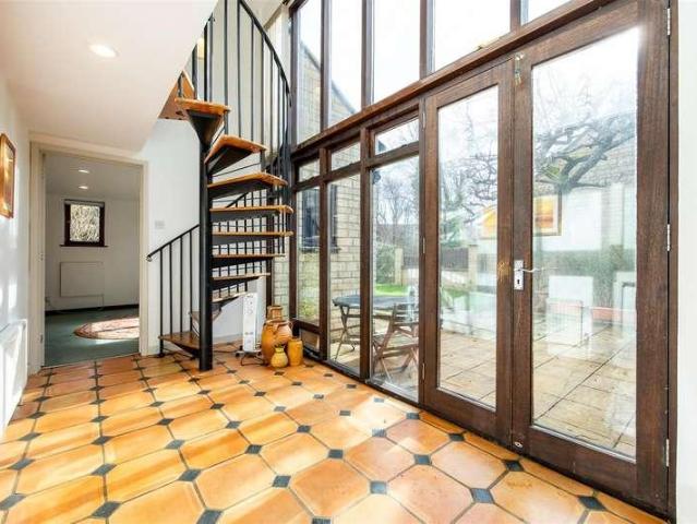 House for sale in Evershot, Oxfordshire