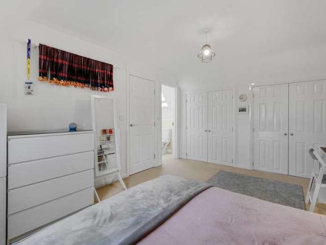 House for sale in Kingsmead, Shenley Brook End