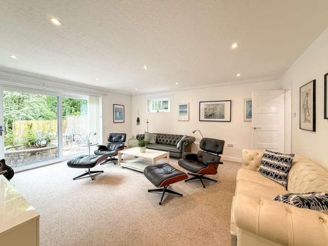 House for sale in Holme Valley, Holmfirth