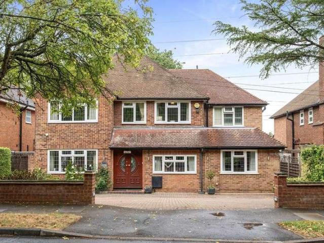 House for sale in Batchworth, Three Rivers
