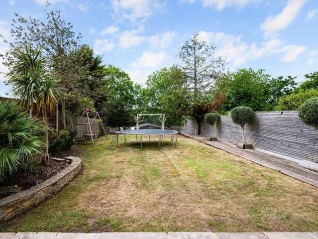 House for sale in London Borough of Lewisham, Greater London