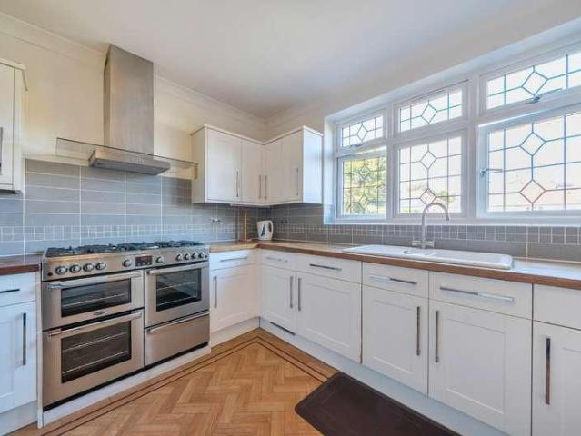 House for sale in Blendon, Greater London