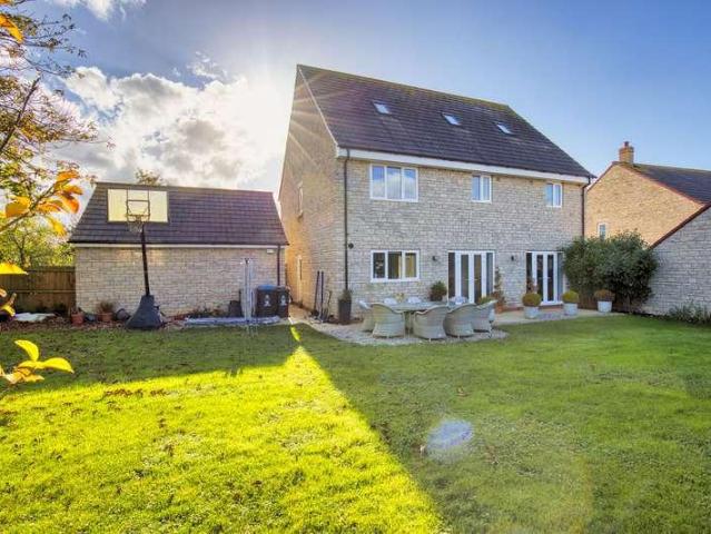House for sale in Black Bourton, Oxfordshire