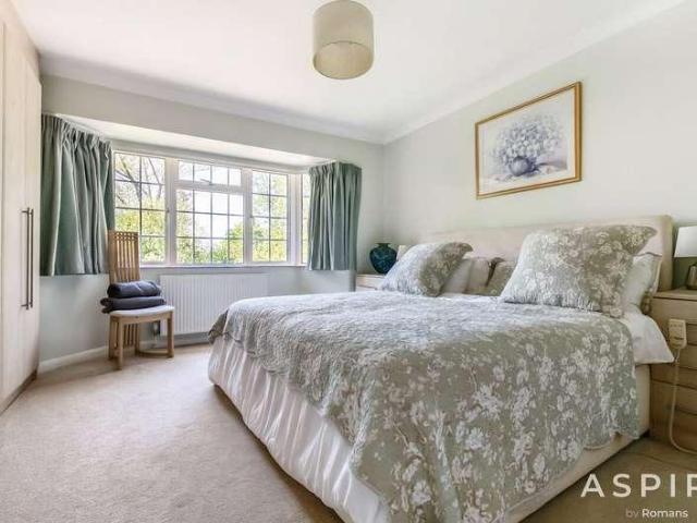 House for sale in Winnersh