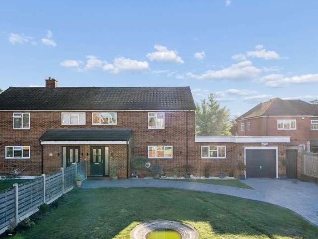 House for sale in Beeches Community Board, Buckinghamshire