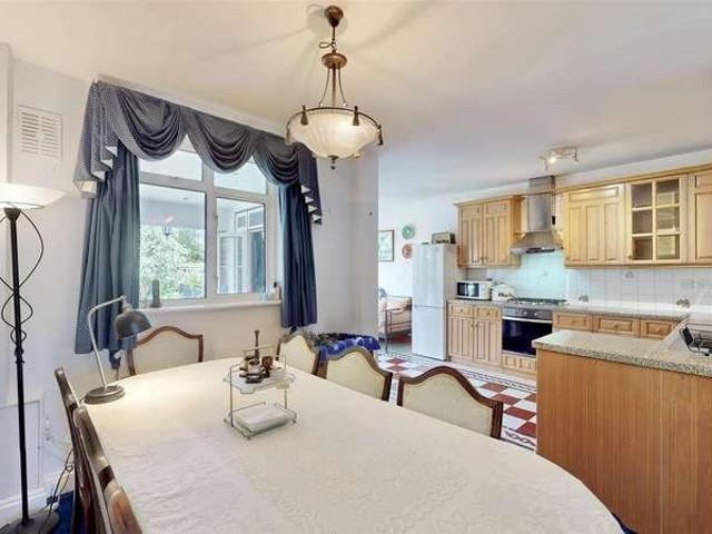 House for sale in London Borough of Hounslow, Spring Grove