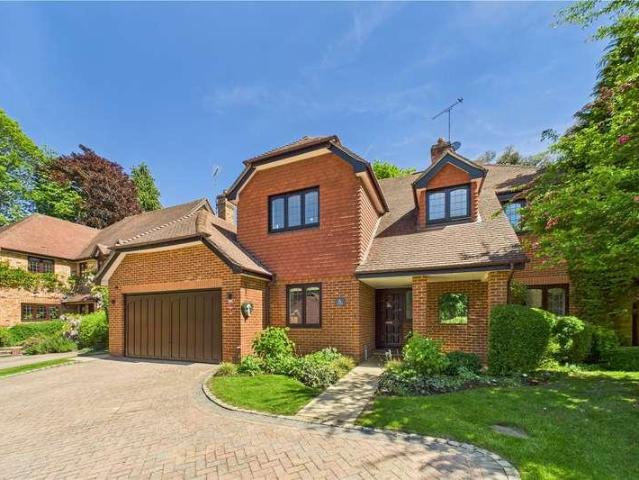 House for sale in Windsor, Sunninghill and Ascot