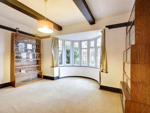 House for sale in Attenborough, East Midlands