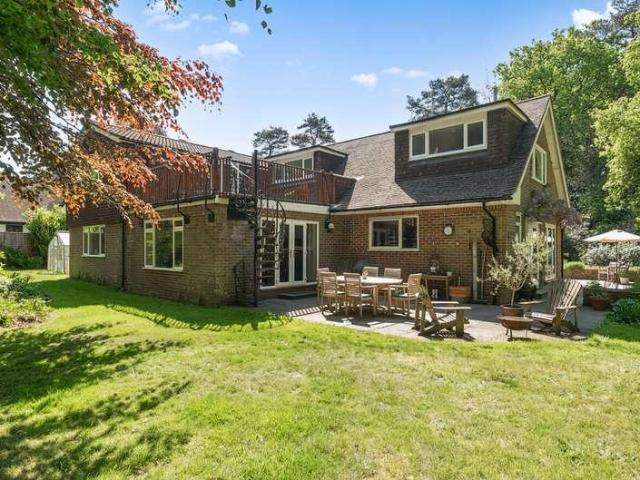 House for sale in Kingswood Firs, Bolton Low Houses