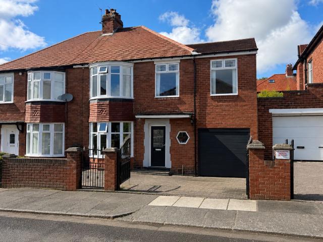 House for sale in Cowgate, Fenham