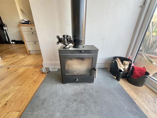 House for sale in Dale Hill, Essex