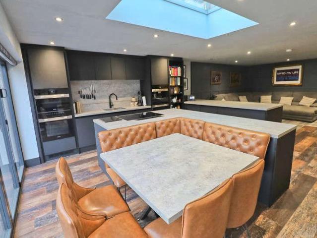 House for sale in Hinckley, Stretton Baskerville