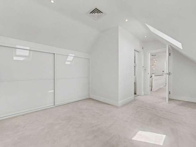 House for sale in Radlett, Hertfordshire