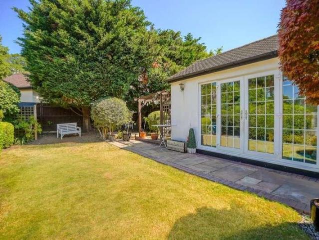 House for sale in London Borough of Croydon, Upper Norwood