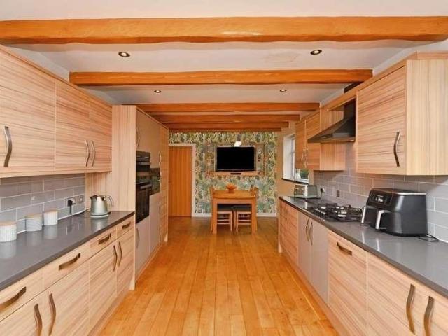 House for sale in Eccleshill, West Yorkshire