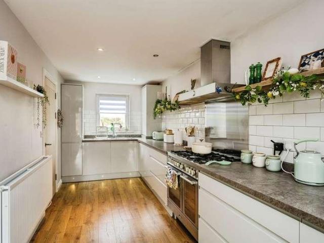 House for sale in Seaside, Llanelli