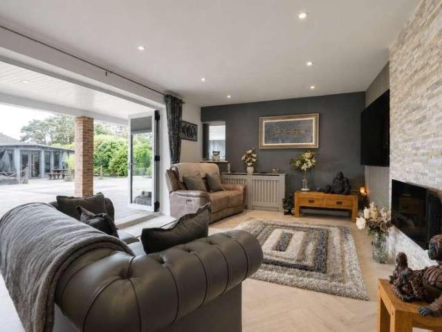 House for sale in St Leonards, East Dorset