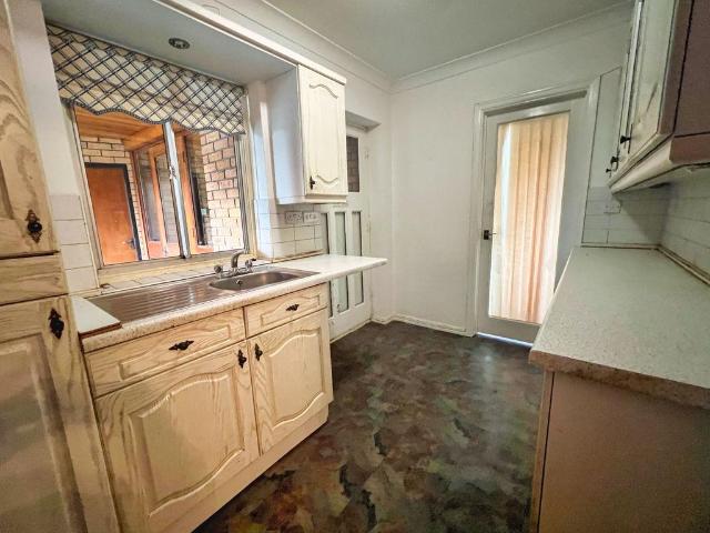House for sale in Gwern-y-Steeple, Peterston-super-ely