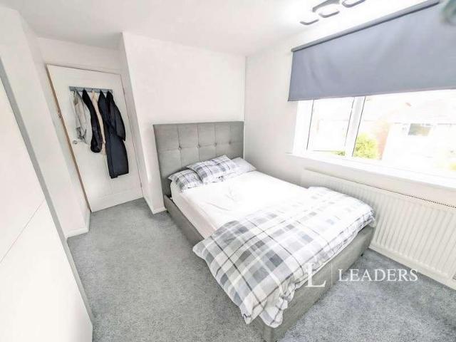 House for sale in Potters Corner, East Midlands