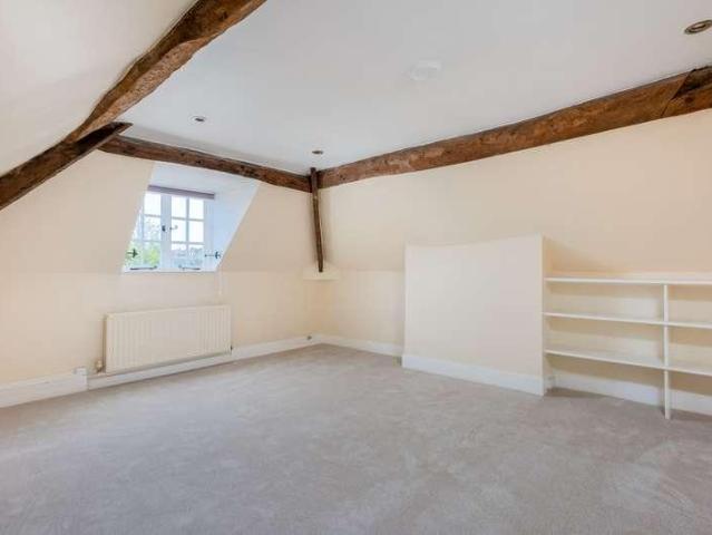 House for sale in Cliff Hill, Green Close