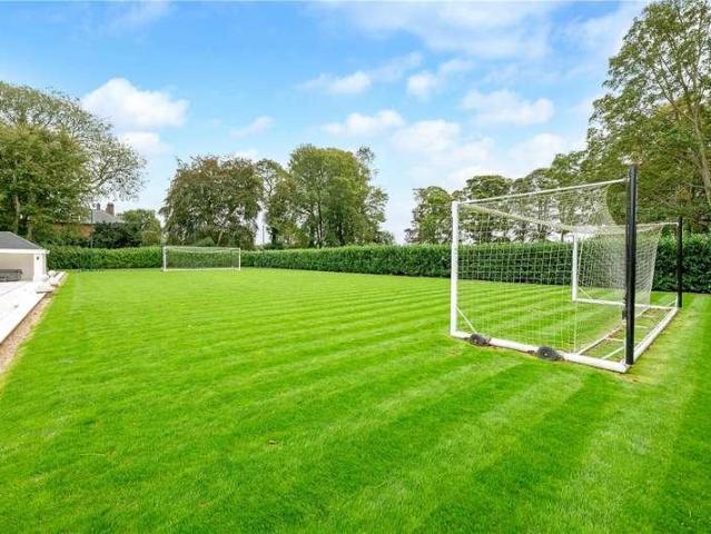 House for sale in Stokesby, Norfolk