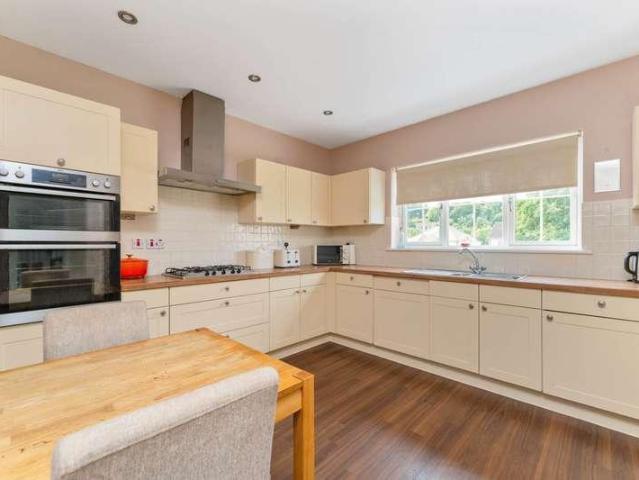 House for sale in Bridge of Weir, Renfrewshire