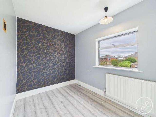 House for sale in Primley Park, Alwoodley