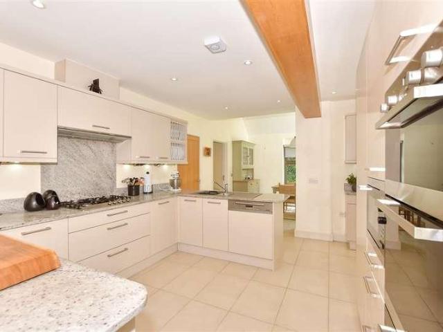 House for sale in Ash, Kent