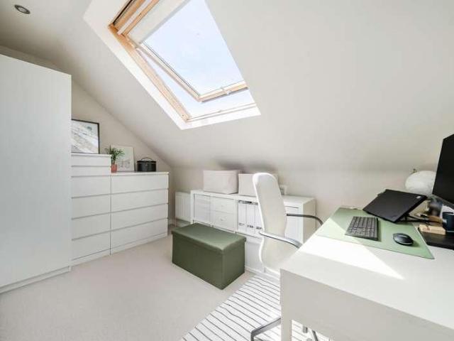 House for sale in Bellfields, Westborough