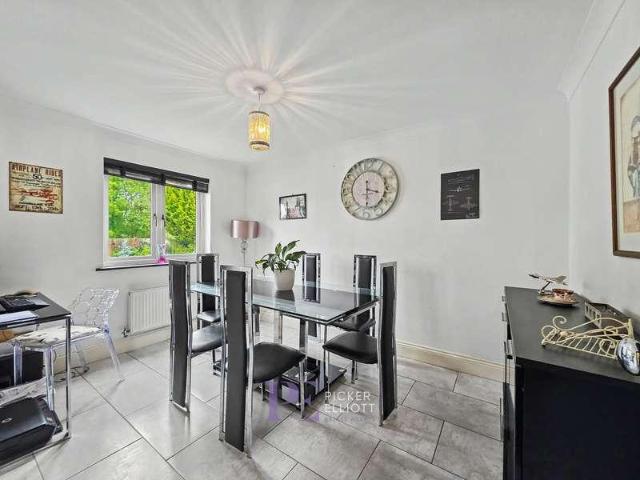 House for sale in Stanford On Avon, Leicestershire