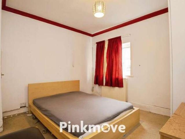 House for sale in Allt-yr-yn, Wales