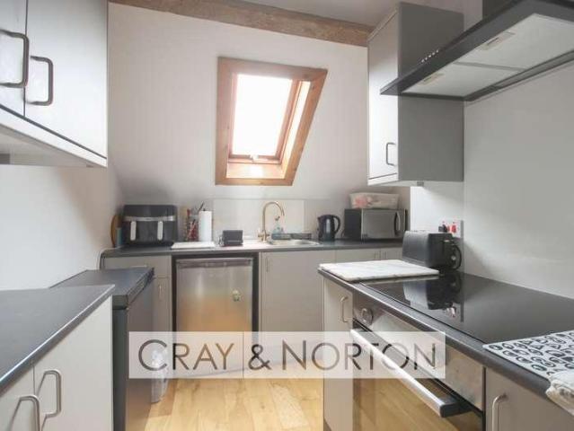House for sale in London Borough of Croydon, Addiscombe