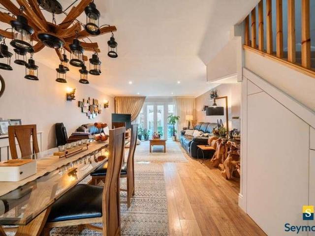 House for sale in Bellfields, Westborough