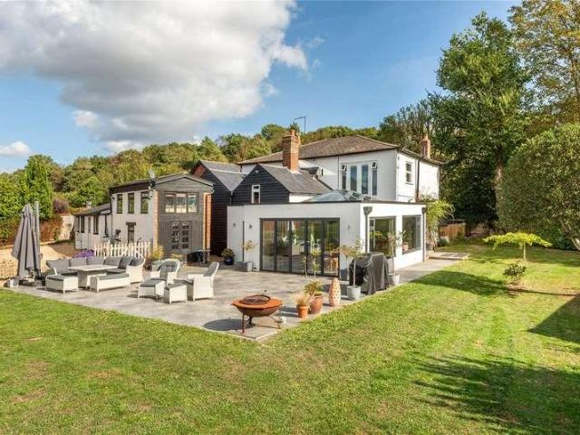 House for sale in Mid Holmwood, Mole Valley
