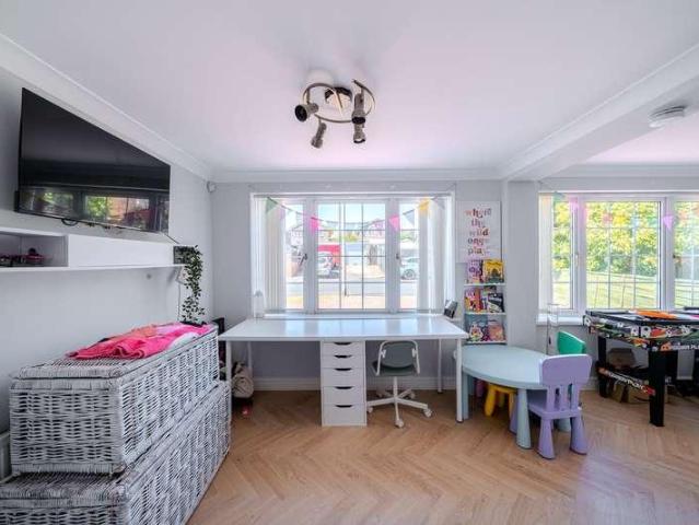 House for sale in Caldicot